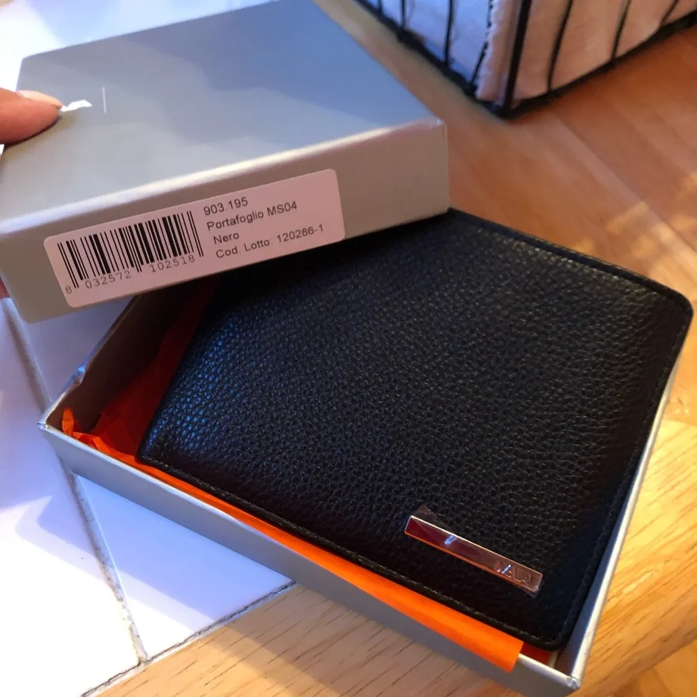 Nava Black Leather Mens Wallet